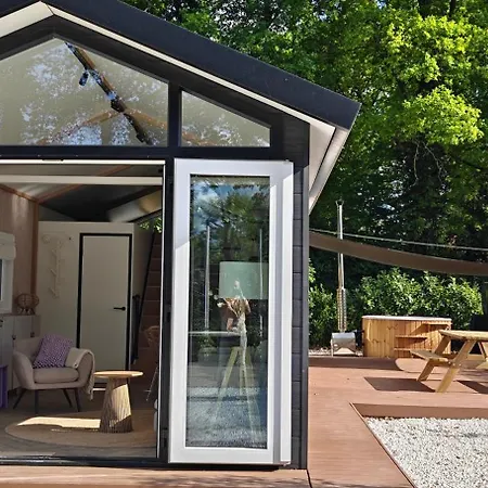 Cozy Veluwe Met Hottub Putten