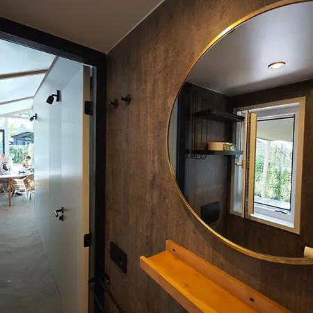 Cozy Veluwe Met Hottub Chalet