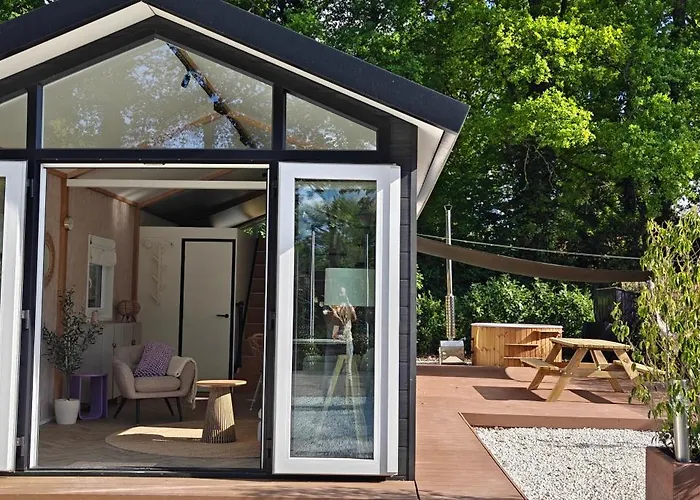 Cozy Veluwe Met Hottub Putten